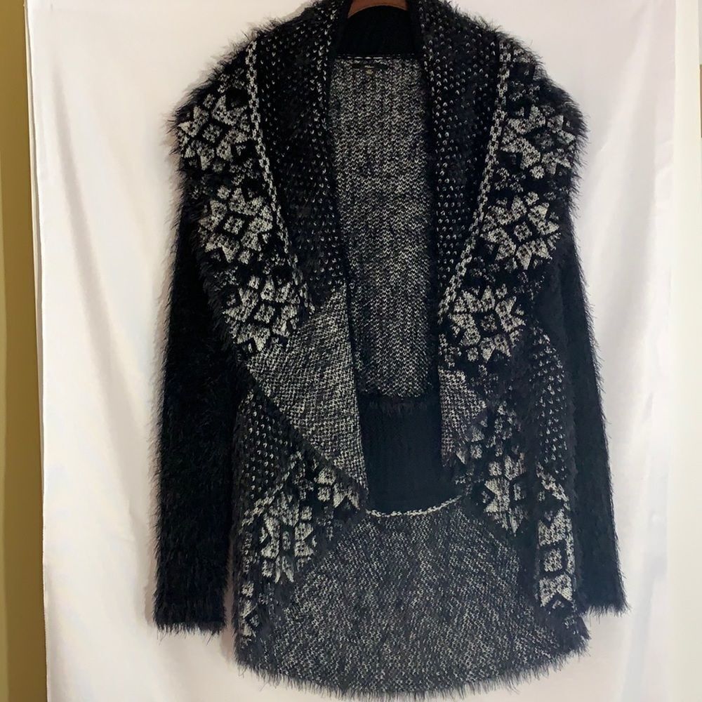 Milano open front cardigan Sz S/M but fits me L/XL